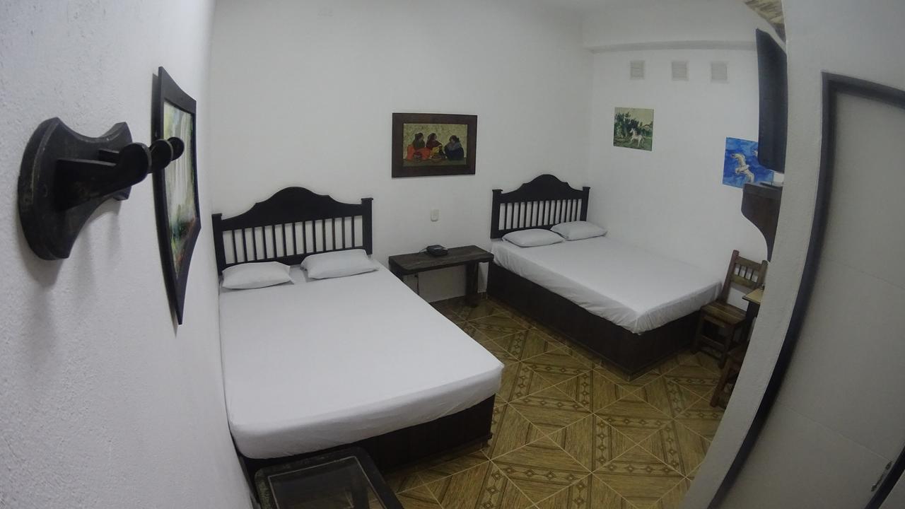 Hotel El Turista Rionegro Exterior foto